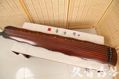 吉林市●久音古琴  ●典藏系列  20240509[红洒金竹节]